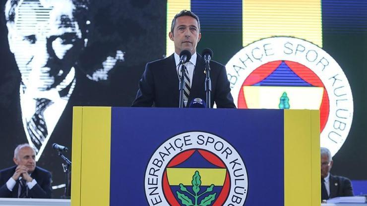Fenerbahçe Başkanı Ali Koç ve Damien Comollinin teknik direktör adayları
