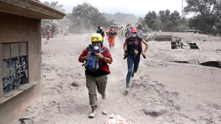 Guatemaladaki yanardağ felaketi: 75 ölü 192 kişi kayıp