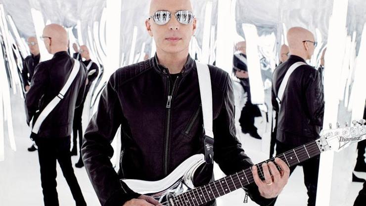 Efsane gitar virtüözü Joe Satriani Türkiyeye geliyor