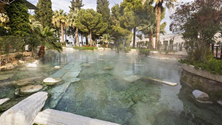 Pamukkale antik havuzda boğulan turist kurtarılamadı