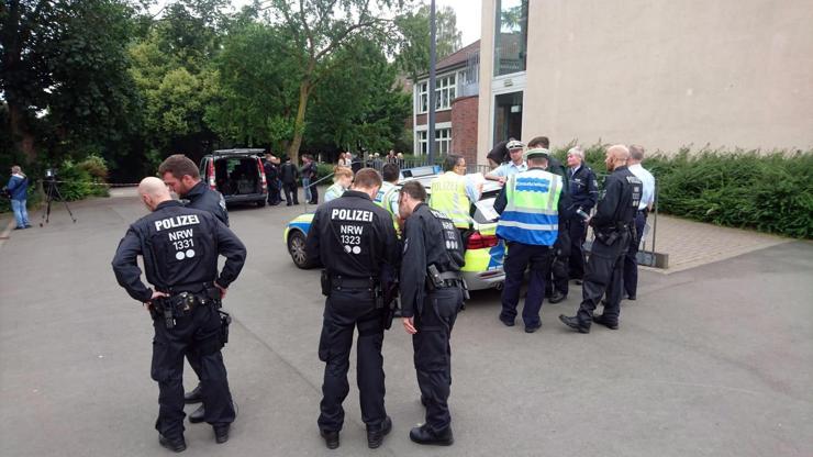 Almanyada okulda bomba paniği