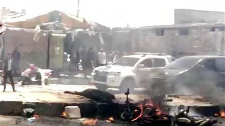 Afrinde bomba yüklü araçlarla saldırı: 10 kişi öldü