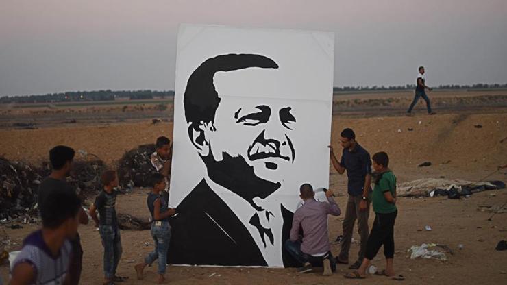 Gazzeli ressamdan Erdoğan portresi