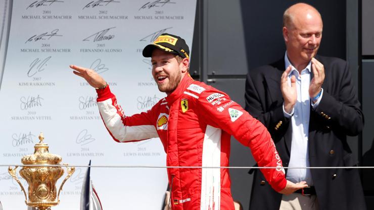 Vettel Britanyadan zaferle ayrıldı