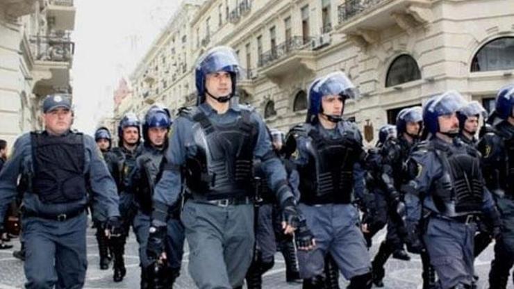 Azerbaycandaki protestolarda kan aktı: 2 polis öldü