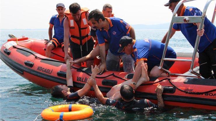 Kocaeli AFAD, Sapanca Gölü'nde arama kurtarma tatbikatı yaptı