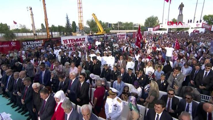 Ankaralılar 15 Temmuzda Kızılayı doldurdu