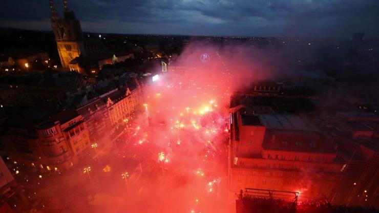 Hırvatistandan futbolculara ödül