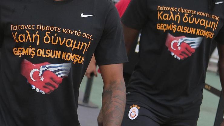 Galatasaraydan anlamlı tişört