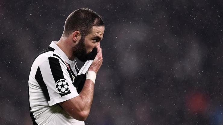 Juventusun yıldızı Higuain Milan yolunda