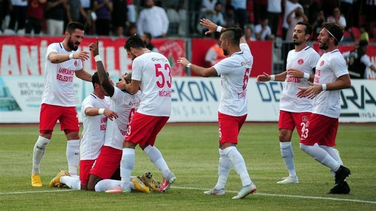 Ümraniyespor'da düşüş sürüyor! Kupada 3. Lig takımına elendi