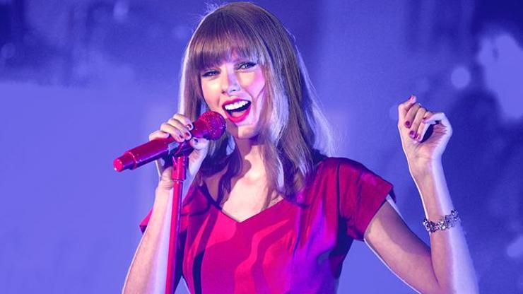 Taylor Swift kendi rekorunu kırdı
