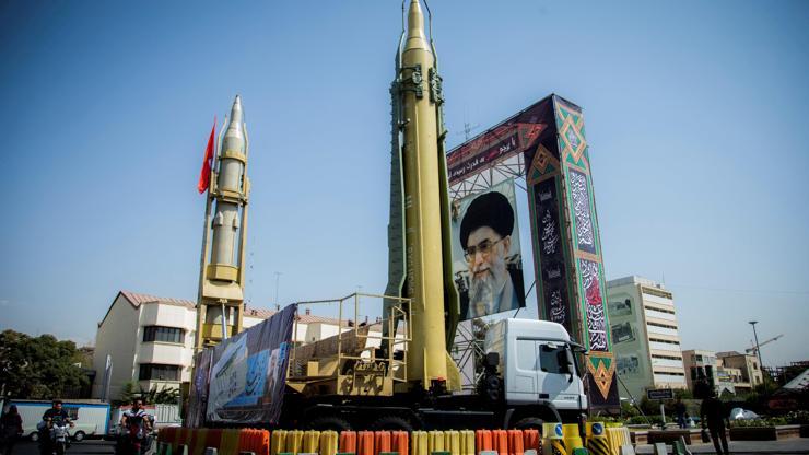 İrandan gözdağı: Iraka füzeler gönderdi