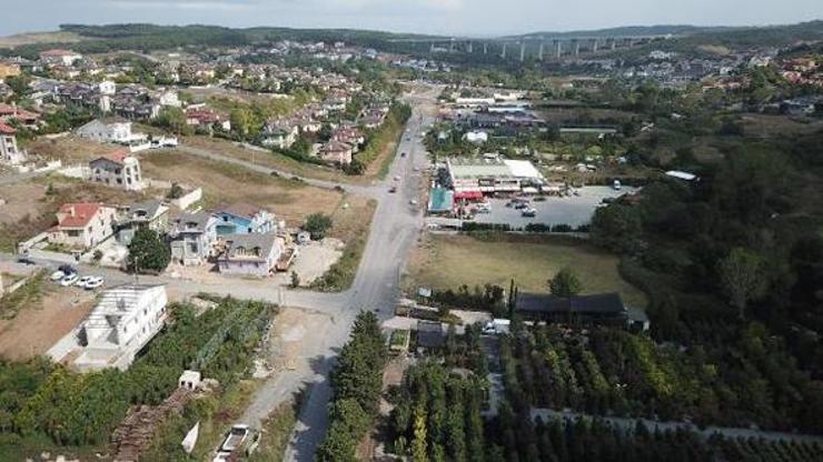 1 yıldır bitmeyen yol çalışması isyan ettirdi