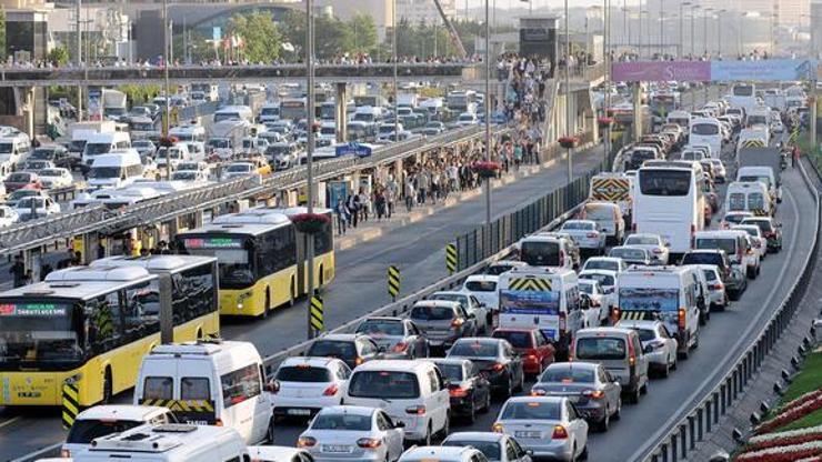 İstanbulda bazı yollar trafiğe kapatılacak