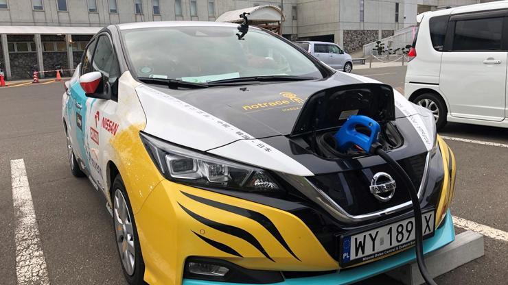 Yeni Nissan Leaf'ten 16 bin km'lik menzil
