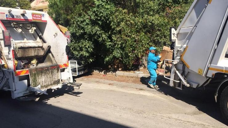 Isparta’daki çöp ev temizlendi