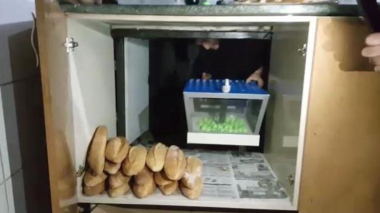 Tombala makinesini ekmek dolabına saklamışlar