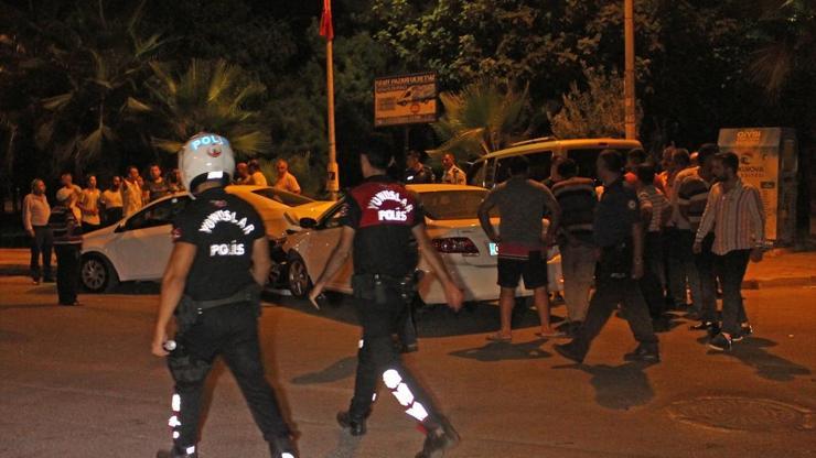 Adanada polise saldıran 3 kişi gözaltına alındı