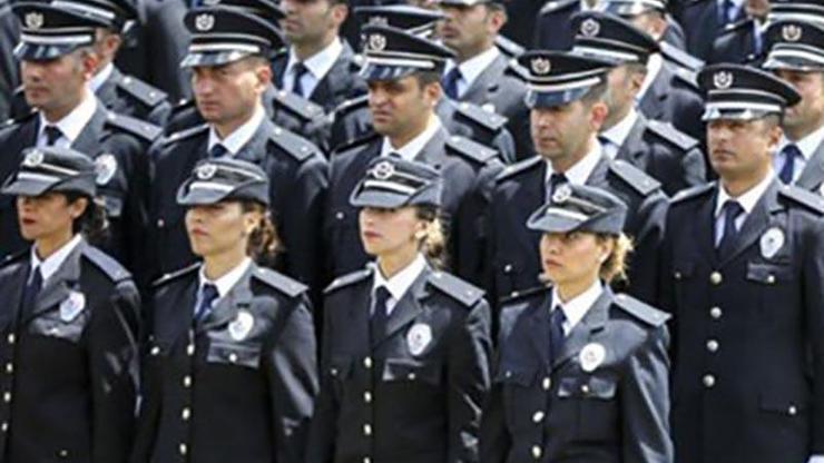 Türkiyedeki bütün polisleri 80 farklı kodla tek tek fişlemişler