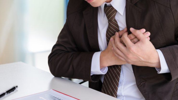 Kalp çarpıntısı nedir, neden olur İşte kalp çarpıntının belirtileri