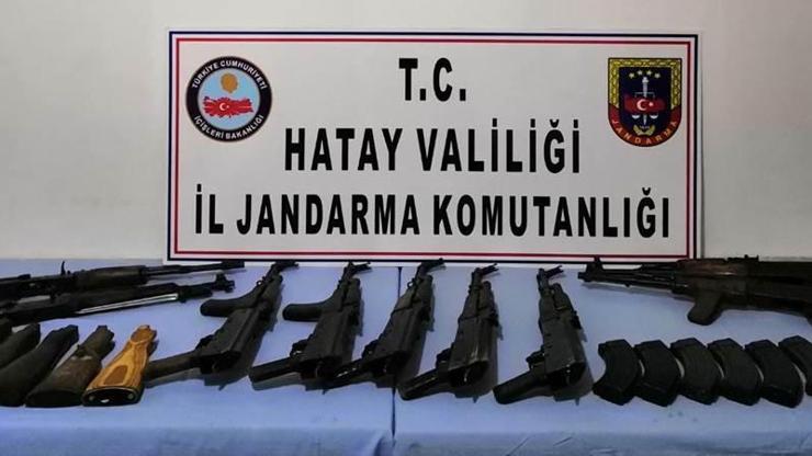 Kaçakçılara operasyon: 9 kalaşnikof ele geçirildi