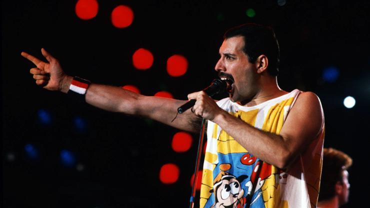 Freddie Mercury söylemeye devam ediyor: Şov devam etmeli