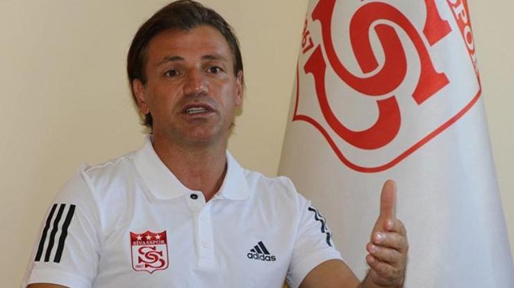 Sivasspor Teknik Direktörü Tamer Tuna istifa etti