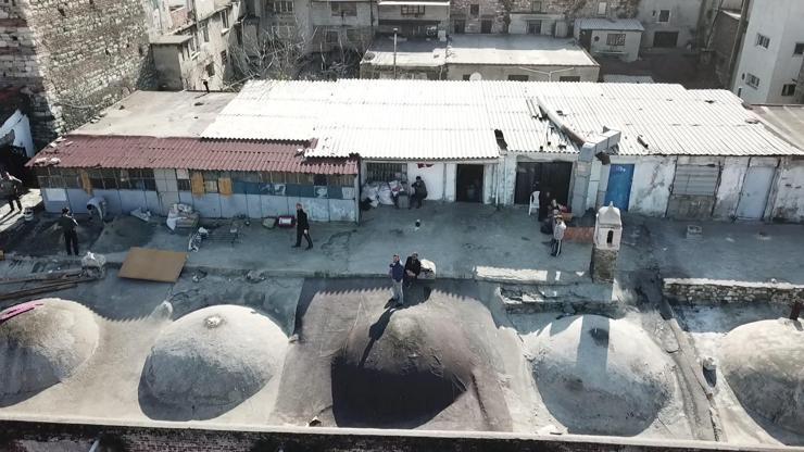 İstanbulun göbeğinde tarih talancıları Dronelara ateş ettiler