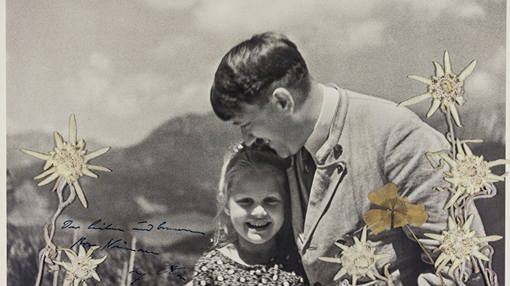 Hitlerin yahudi kız çocuğu ile fotoğrafı açık arttırmada