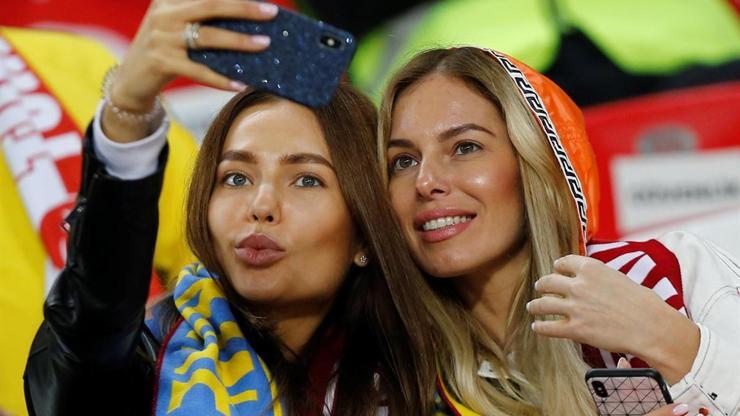 Türkiye-Ukrayna maçından renkli görüntüler