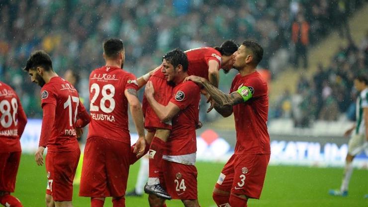 Bursaspor 0-2 Antalyaspor / Maç Özeti
