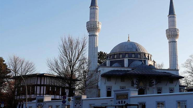 İzmir cuma namazı vakti kaçta (18 Ocak 2019 İzmir cuma namazı saati)