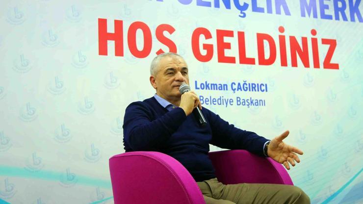 Rıza Çalımbay: Beşiktaş taraftarının Burak Yılmaza sahip çıkması gerekiyor