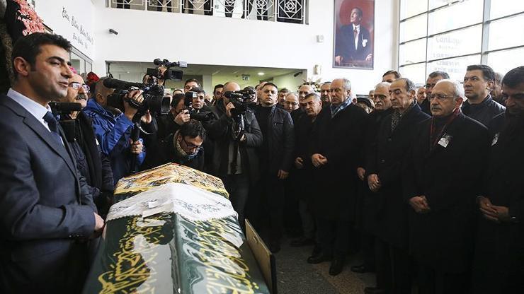 Kılıçdaroğlu, milletvekili Erolun annesinin cenaze törenine katıldı