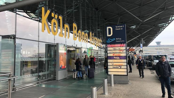 Almanyada 3 havalimanında uyarı grevi yapıldı
