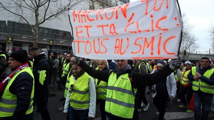 Pariste polisin sarı yeleklilere müdahalesi devam ediyor