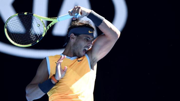 Nadal, Tsitsipasın yarı finaldeki rakibi oldu