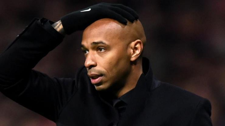 Thierry Henry görevden uzaklaştırıldı