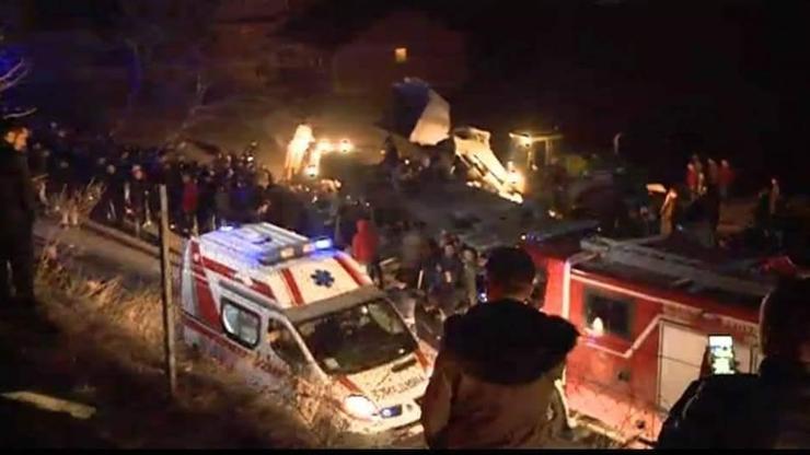 Kuzey Makedonyada trafik kazası: 13 ölü, 30 yaralı