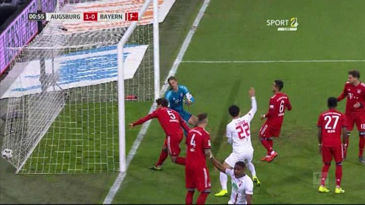 İşte Bayernin tarihe geçen kendi kalesine attığı gol