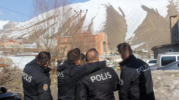 Karlar eridi, Atatürk’ün silüeti ortaya çıktı