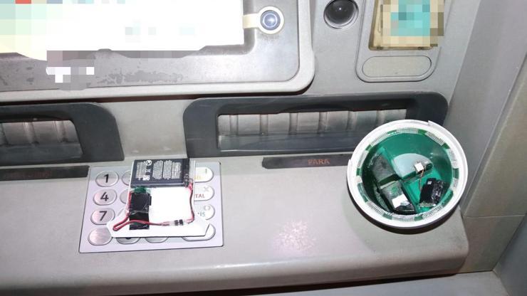 ATM’ye kart kopyalama düzeneği yerleştiren 2 kişi tutuklandı