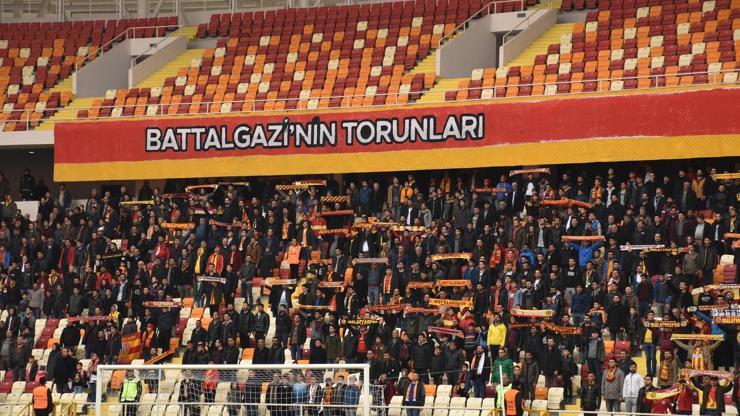 Yeni Malatyaspordan tepki: Olmayan bir penaltı verildi