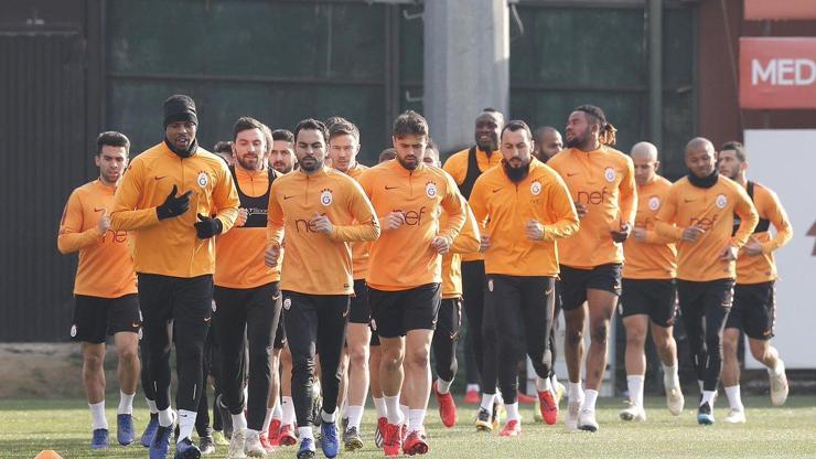 Galatasaray Antalyaspor maçına hazırlanıyor