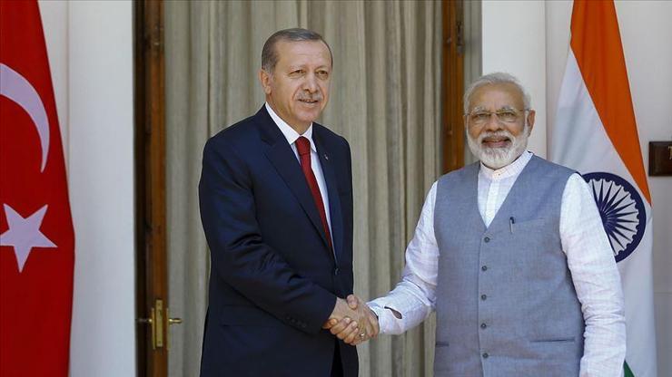 Son dakika... Cumhurbaşkanı Erdoğan, Hindistan Başbakanı ile görüştü