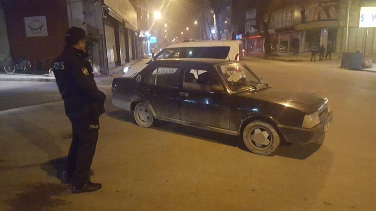 Otomobil çalındı, polis 10 dakika sonra sahibine geri getirdi