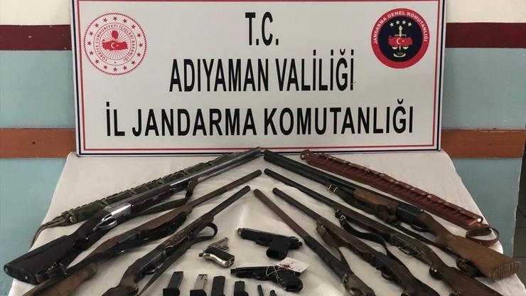 Silah fabrikasına dönen eve operasyon