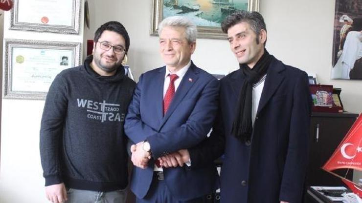 CHP Çekmeköy Adayı Yıldırım'dan kardeşinin iddialarına yalanlama CHP Çekmeköy Adayı Yıldırım'dan kardeşinin iddialarına yalanlama