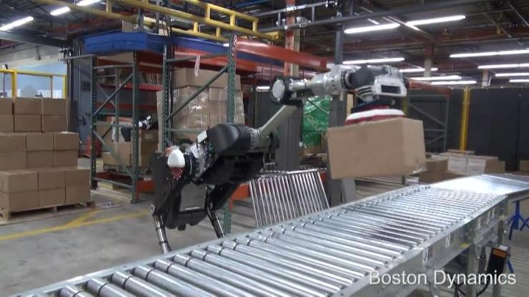 Boston Dynamics yeni robotunu tanıttı
